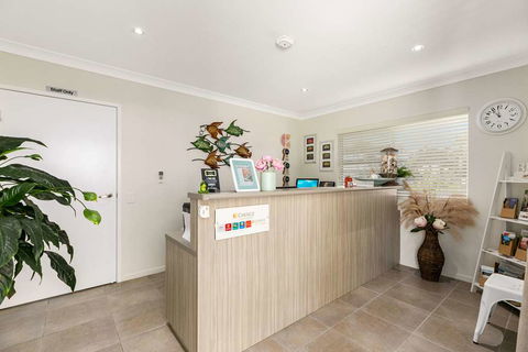 Econo Lodge Beachside - Melbourne Tourism 3