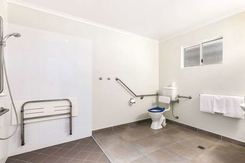 Econo Lodge Beachside - Melbourne Tourism 17