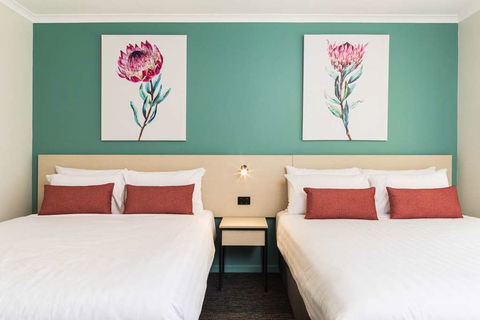 NIghtcap At Balaclava Hotel - Melbourne Tourism 7