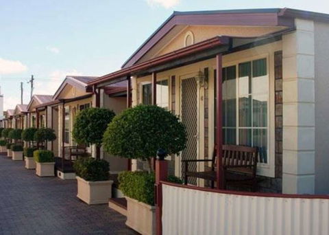 Comfort Inn Crystal - Melbourne Tourism 1