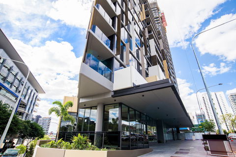 Arise Brisbane One - Melbourne Tourism 0