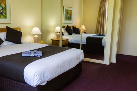 Kingston Terrace Serviced Apartments - Melbourne Tourism 1