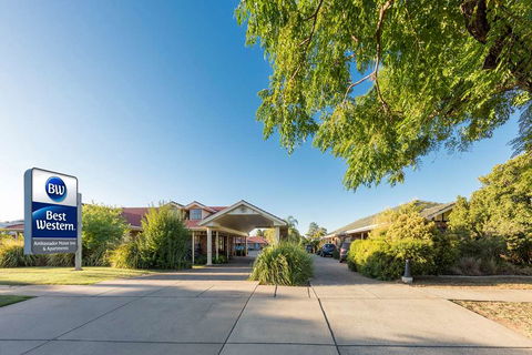 Best Western Ambassador Inn - Melbourne Tourism 0