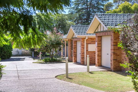 Best Western Ambassador Inn - Melbourne Tourism 1