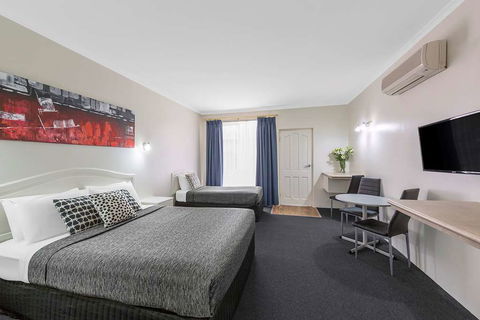 Best Western Cathedral Motor Inn - Melbourne Tourism 7