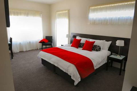 York Cove - Melbourne Tourism 1