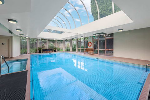 Kimberley Gardens Hotel, Serviced Apts - Melbourne Tourism 8