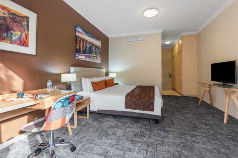 Kimberley Gardens Hotel, Serviced Apts - Melbourne Tourism 16