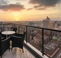 Meriton Suites Pitt Street - Melbourne Tourism