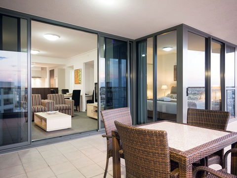 Oaks Aurora - Melbourne Tourism 2