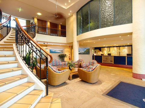 Oaks Calypso Plaza Resort - Melbourne Tourism 1