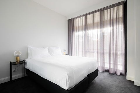 Knightsbridge Canberra - Melbourne Tourism 12