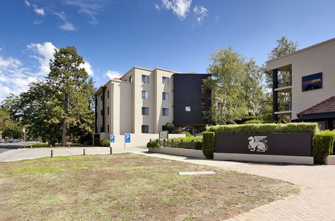 AAC Apartments - Griffin - Melbourne Tourism 4