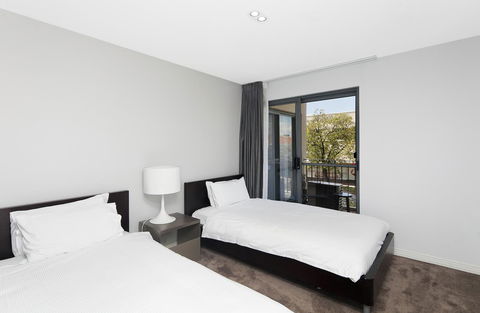AAC Apartments - Griffin - Melbourne Tourism 9