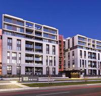 Deco Hotel Canberra - Melbourne Tourism