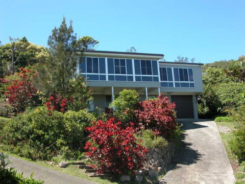 Bally High, 20 Dulconghi Street - Melbourne Tourism 0