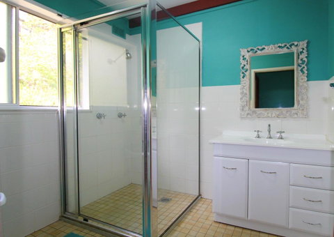 Bally High, 20 Dulconghi Street - Melbourne Tourism 4