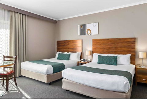 Quality Hotel Dickson - Melbourne Tourism 1