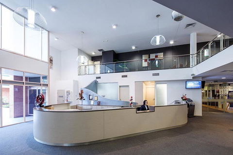 Quality Hotel Dickson - Melbourne Tourism 4