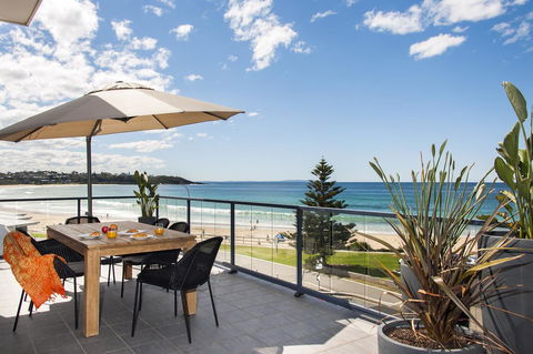 Mollymook Beachfront Penthouse 9 - Melbourne Tourism 3