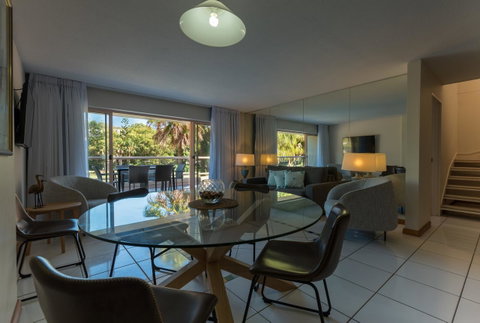 Pacific Bay Resort - Melbourne Tourism 35