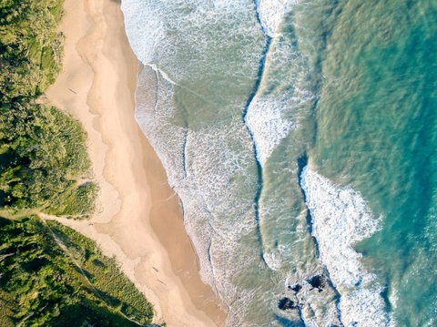 Pacific Bay Resort - Melbourne Tourism 25