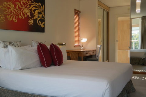 Pacific Bay Resort - Melbourne Tourism 2