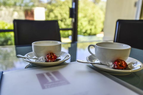 William Macintosh Motor Lodge - Melbourne Tourism 33