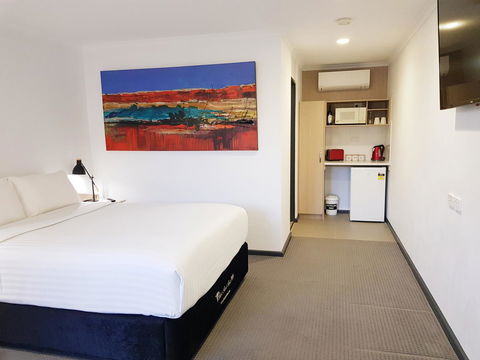 William Macintosh Motor Lodge - Melbourne Tourism 6
