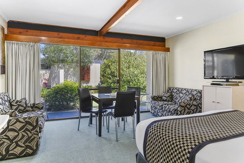 William Macintosh Motor Lodge - Melbourne Tourism 29