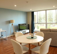 Beachside Luxury 2 Bedroom Getaway - Melbourne Tourism