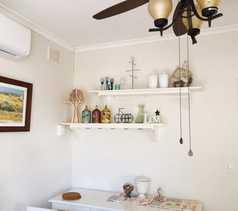 Beautiful Garden House - Melbourne Tourism 17