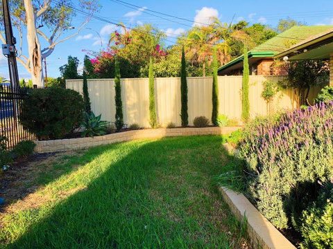Beautiful Garden House - Melbourne Tourism 8