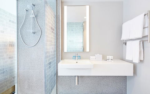 Holiday Inn Express Adelaide City Centre, An IHG Hotel - Melbourne Tourism 4