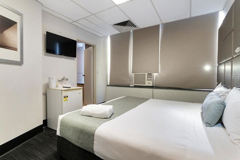 Cosmo On Bank - Melbourne Tourism 10