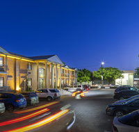 Adelaide Inn - Melbourne Tourism