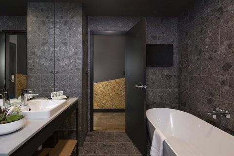 Marion Hotel - Melbourne Tourism 35