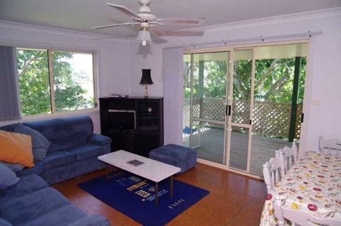 Bellhaven 1, 17 Willow Street - Melbourne Tourism 1