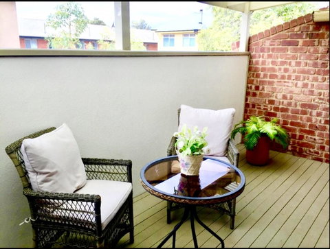 Superb Townhouse In North Adelaide - Melbourne Tourism 5