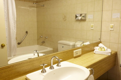 Comfort Hotel Adelaide Meridien - Melbourne Tourism 12