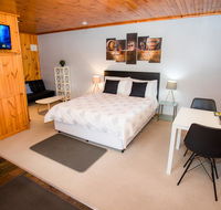 Seppelts View Cabins - Melbourne Tourism