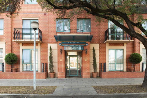 Majestic Tynte Street Apartments - Melbourne Tourism 3