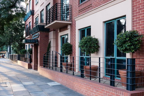 Majestic Tynte Street Apartments - Melbourne Tourism 0