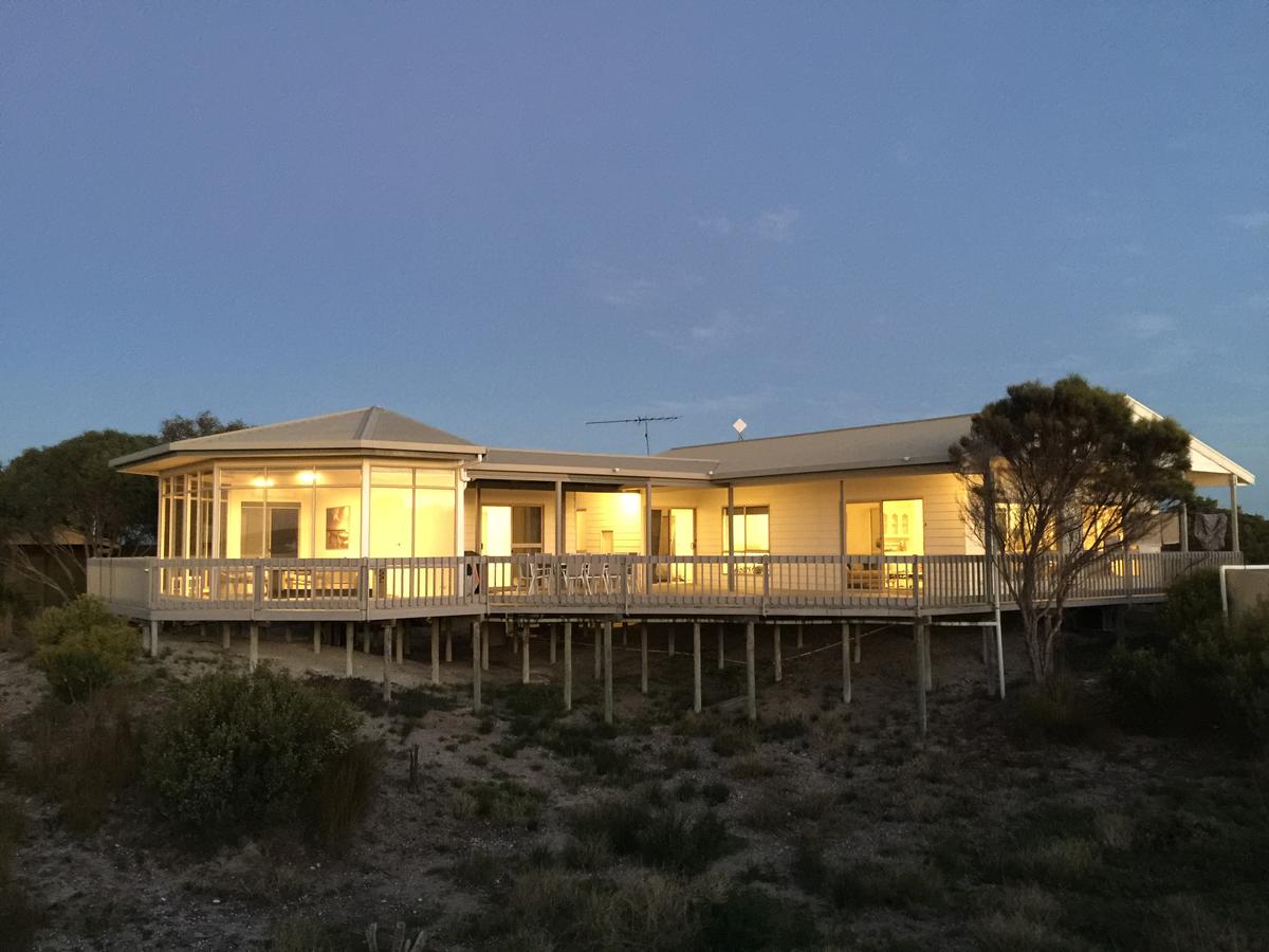 Island Beach SA Melbourne Tourism