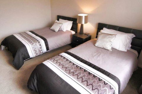 Casavino Luxury Villa - Melbourne Tourism 33