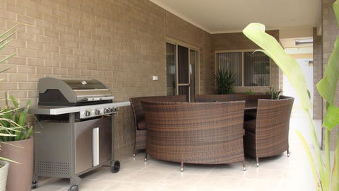 Casavino Luxury Villa - Melbourne Tourism 12