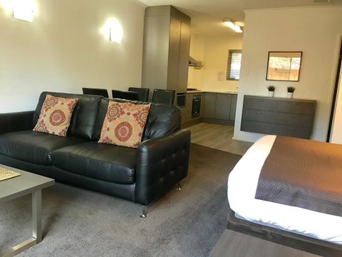 Adelaide DressCircle Apartments - Archer Street - Melbourne Tourism 2