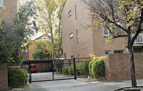 Adelaide DressCircle Apartments - Archer Street - Melbourne Tourism 24