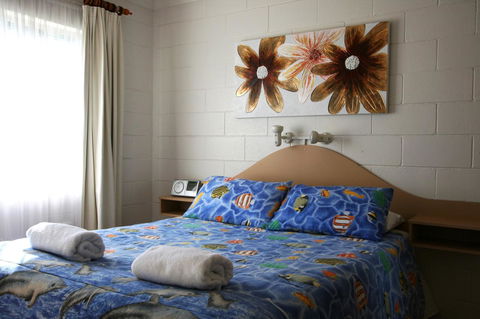 Lake Edge Apartments - Melbourne Tourism 26