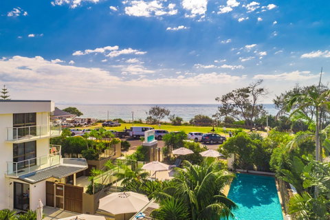 Bayview Beachfront Apartments, In Town Right On The Beach - Melbourne Tourism 27